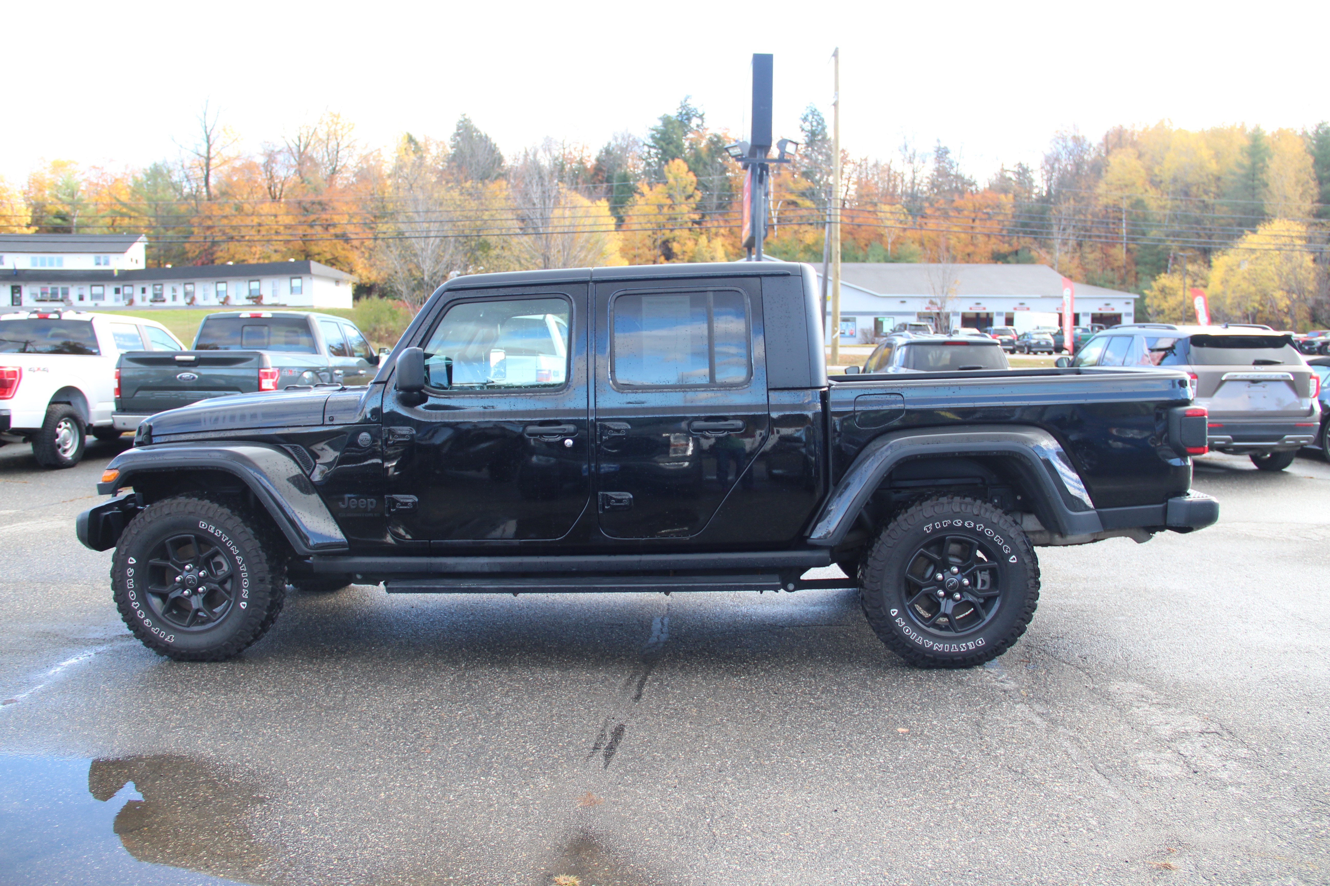 2024 Jeep Gladiator Willys - Photo 17